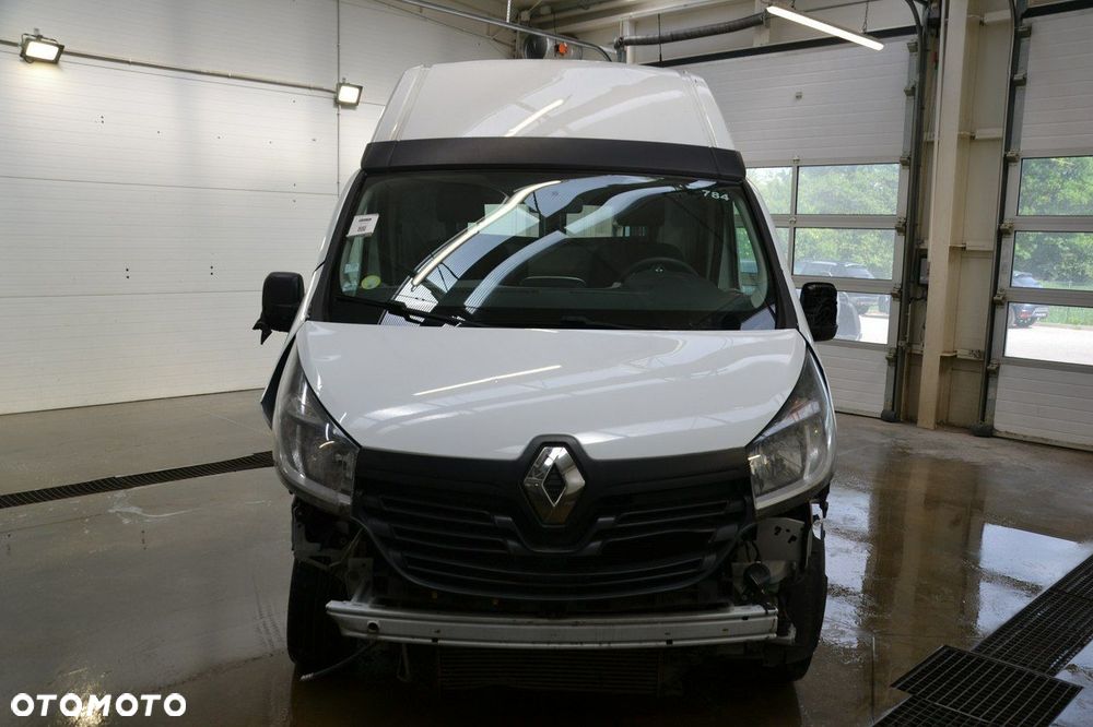 Renault Trafic - 2