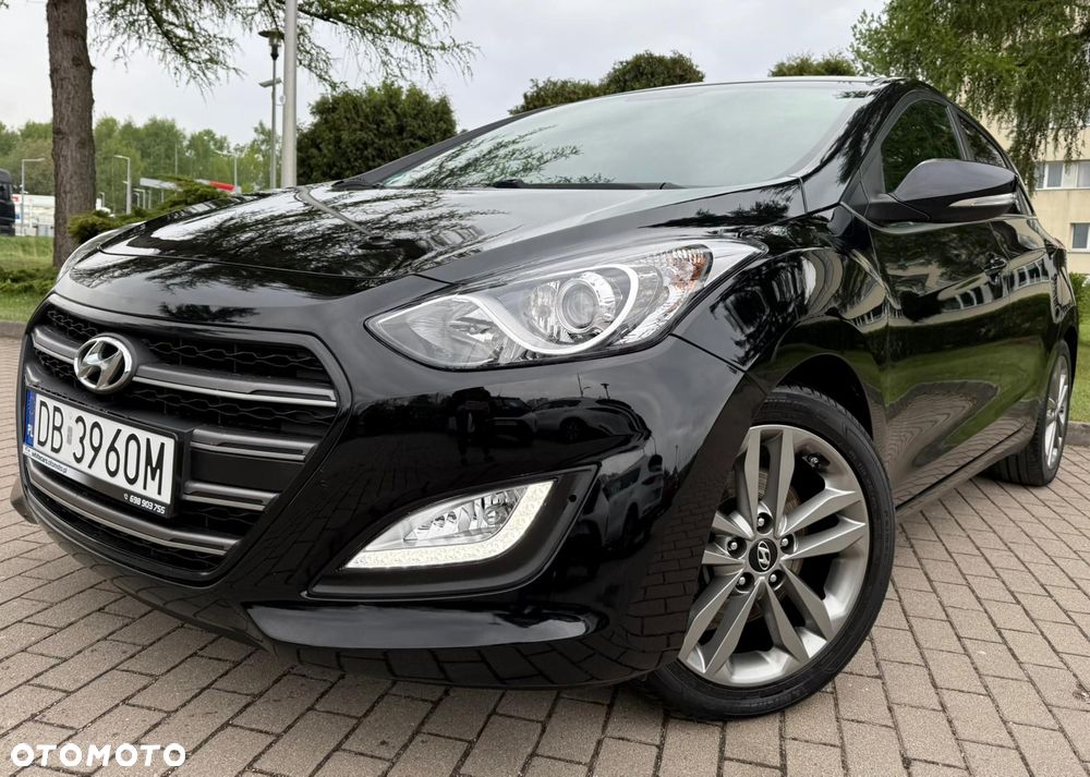 Hyundai i30 blue 1.6 GDI Passion - 33