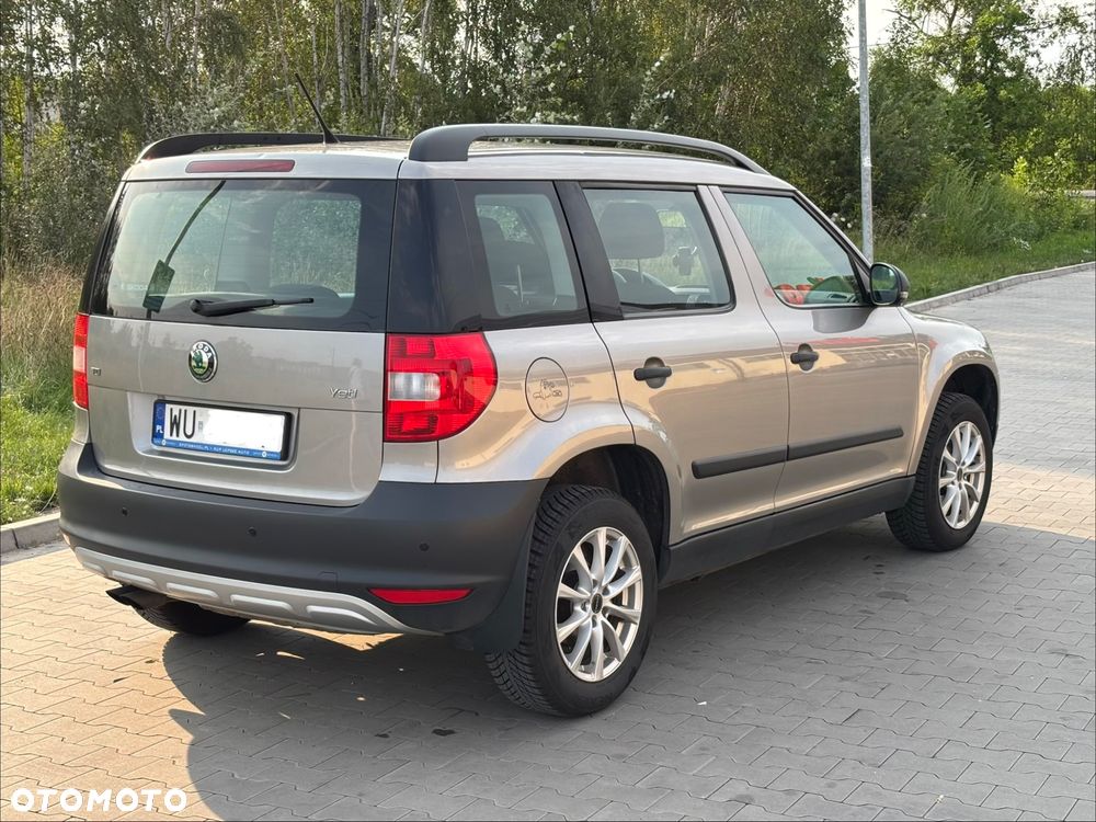 Skoda Yeti 2.0 TDI DPF Active - 8