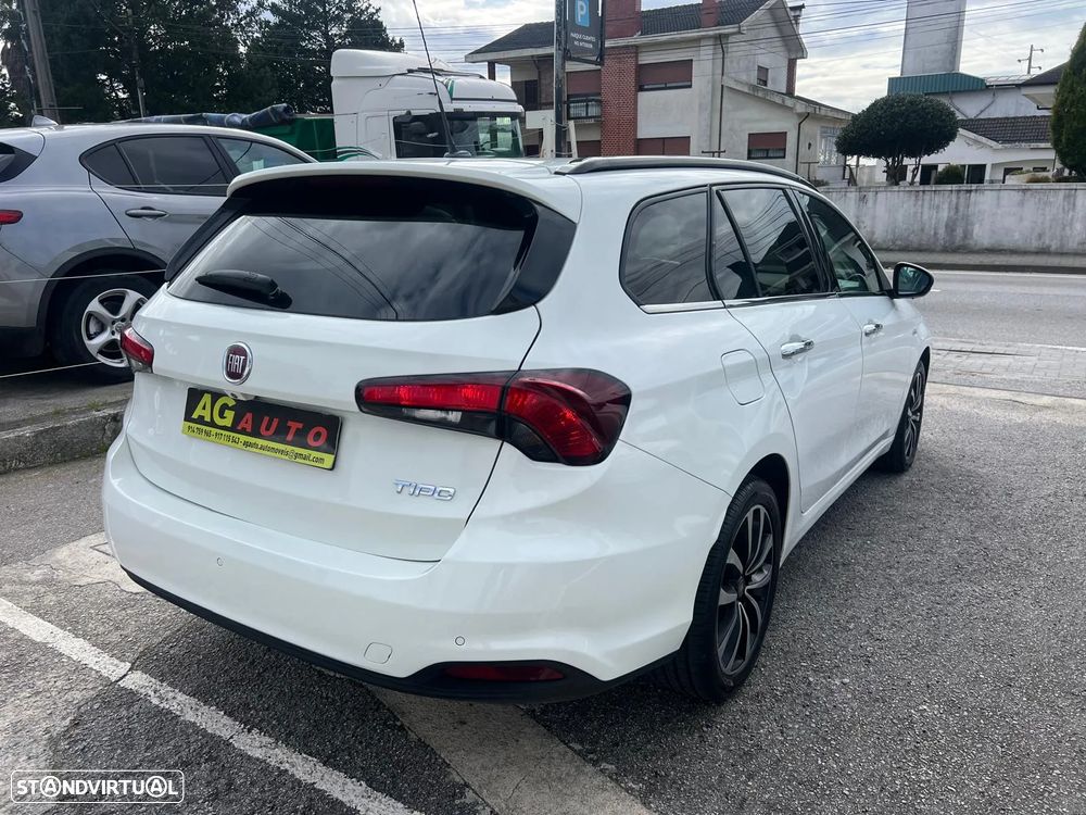 Fiat Tipo Station Wagon 1.3 M-Jet Lounge Tech - 4