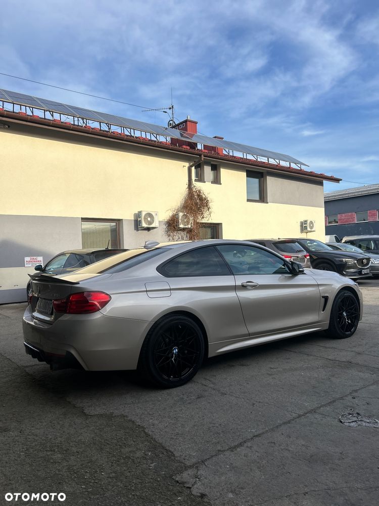 BMW Seria 4 435i xDrive - 14