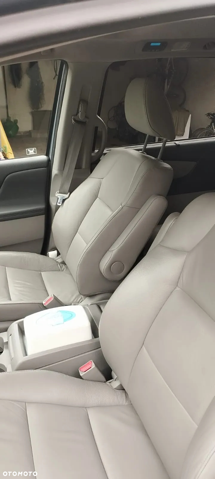 Honda Odyssey 3.5 LX - 8
