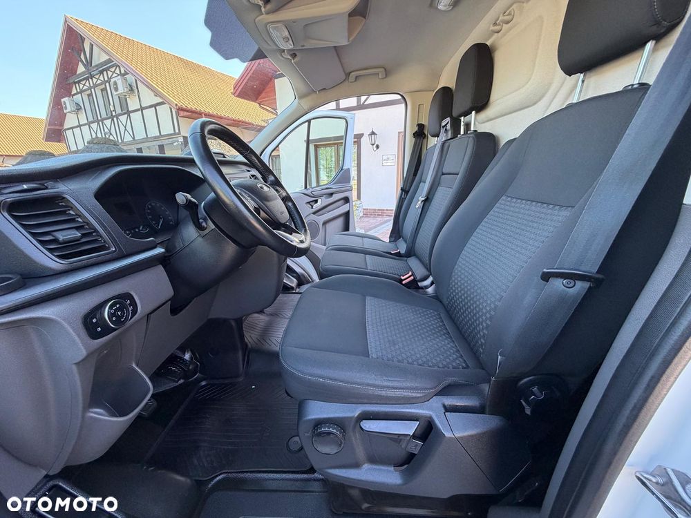 Ford Transit custom - 28