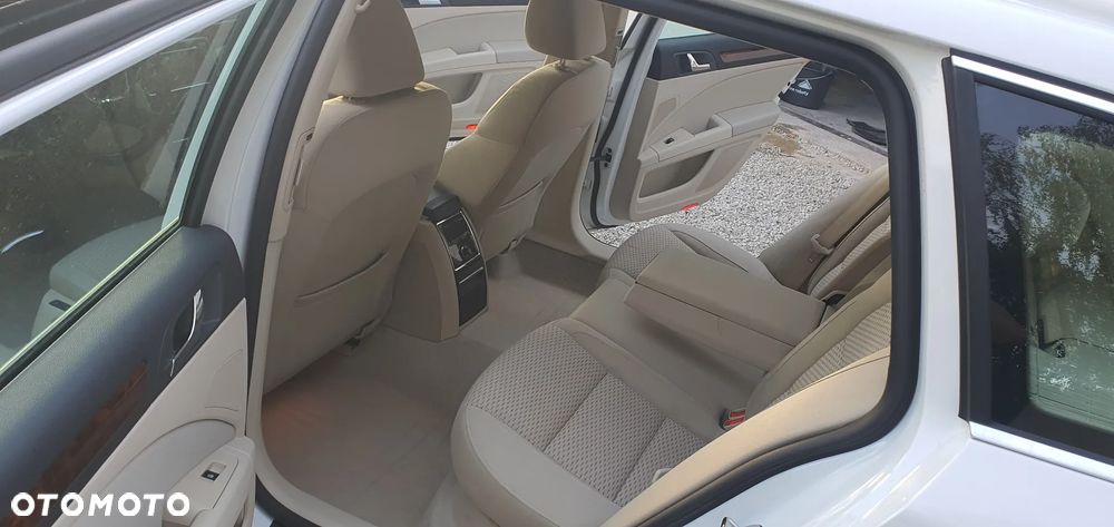 Skoda Superb 1.8 TSI DSG Exclusive - 19