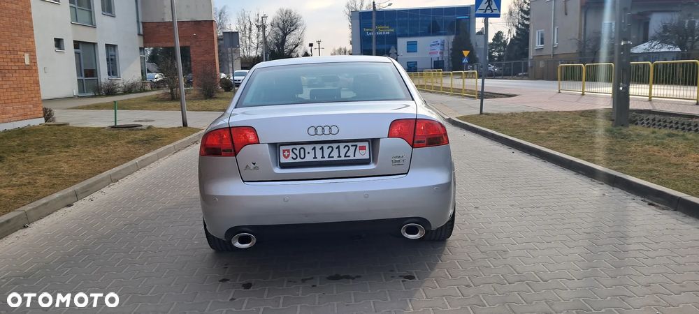 Audi A4 Limousine 1.8 T quattro - 14