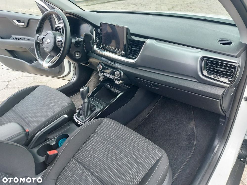 Kia Stonic - 14