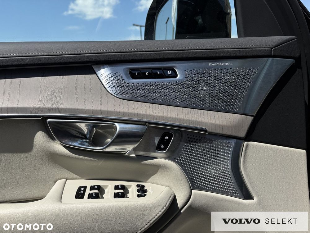 Volvo XC 90 - 18