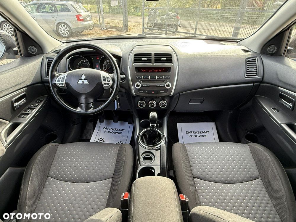 Mitsubishi ASX - 5