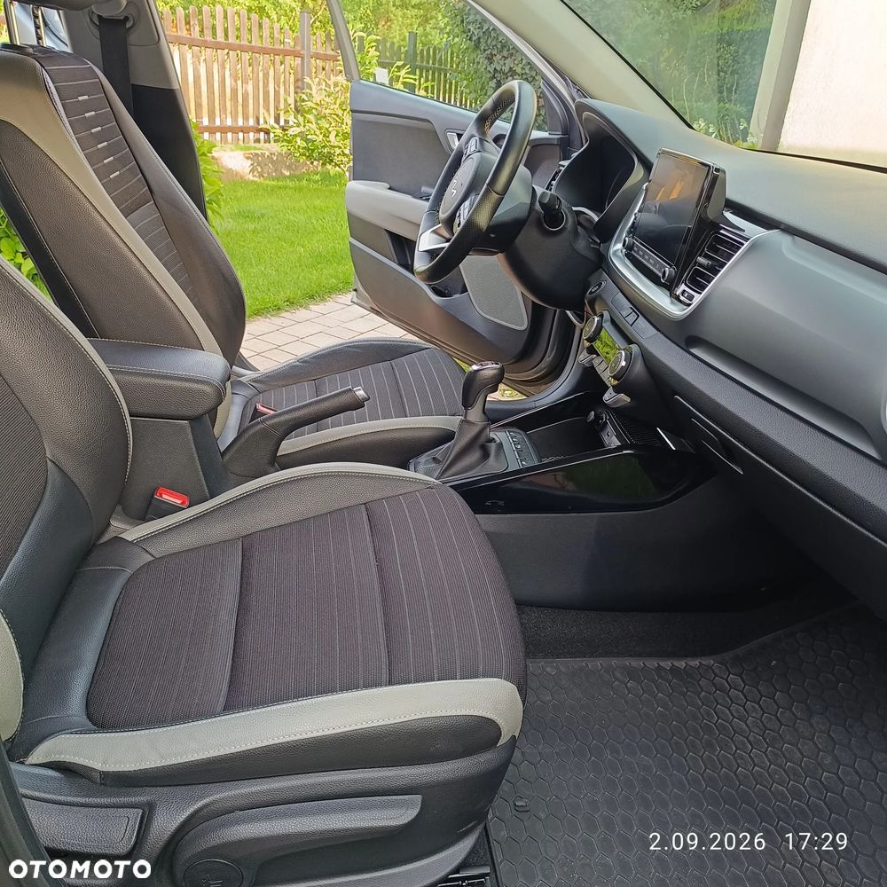 Kia Stonic 1.0 T-GDI L Business Line - 23
