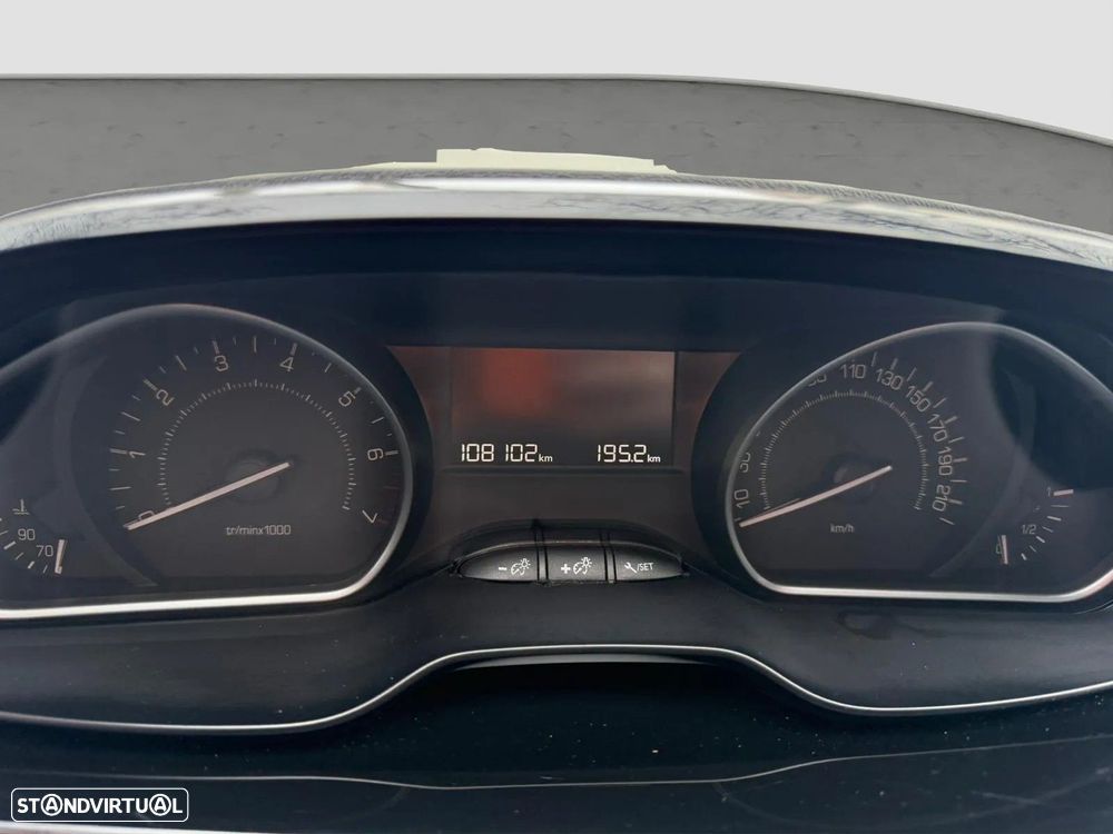 Peugeot 208 1.2 VTi Active - 11