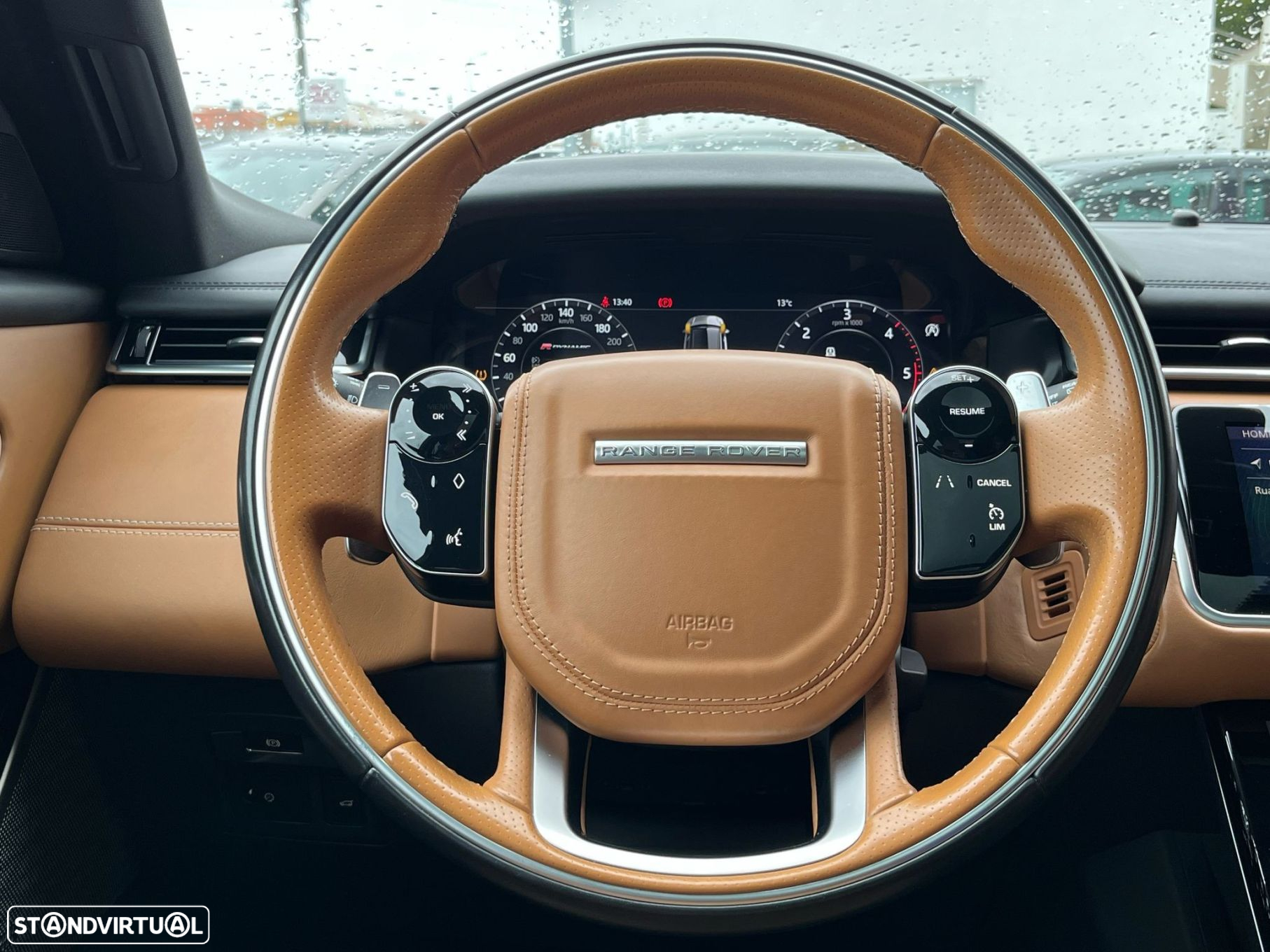 Land Rover Range Rover Velar 3.0 D R-Dynamic SE - 26