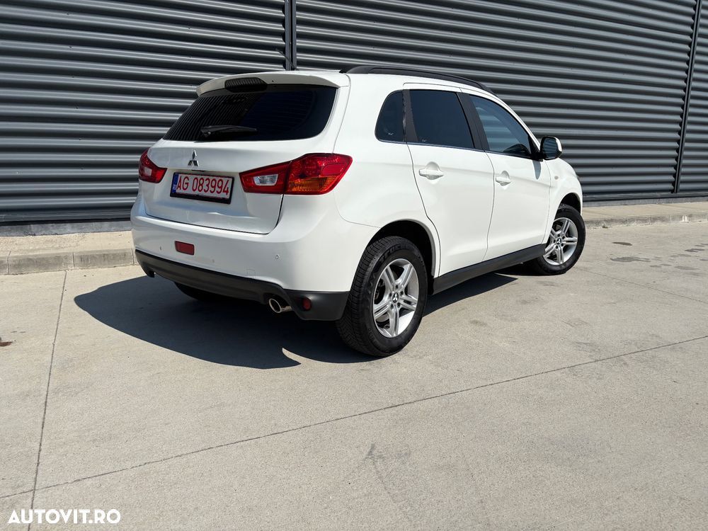 Mitsubishi ASX 1.8 DI-D 2WD Invite - 16