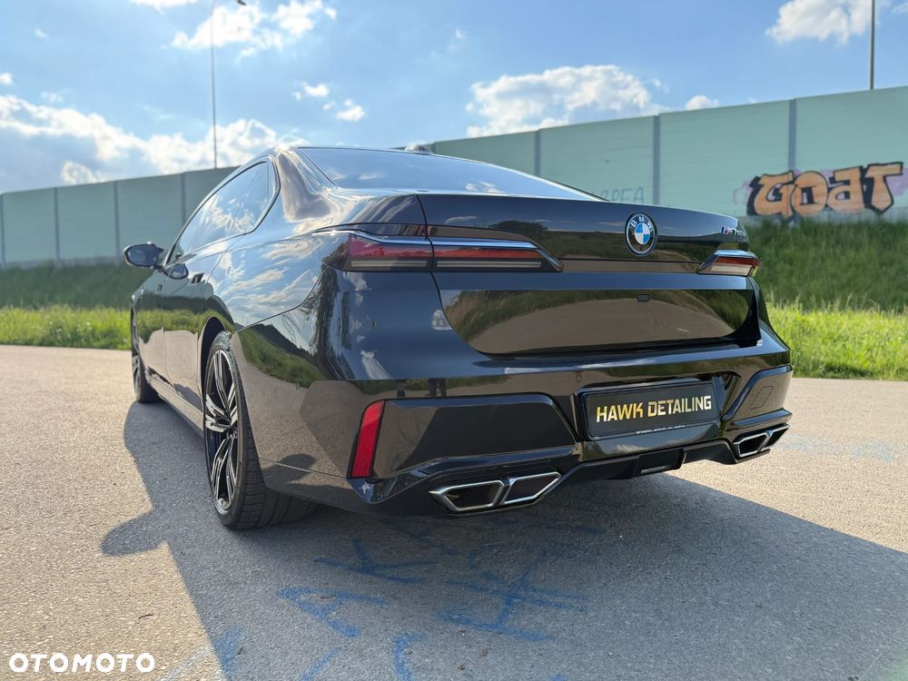 BMW Seria 7 M760e PHEV xDrive sport - 13
