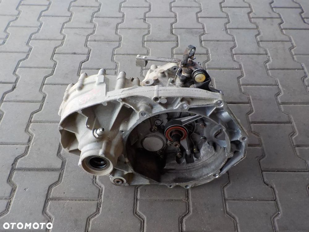 VW T4 2.5 TDI 102KM SKRZYNIA BIEGÓW DXZ SPRAWDZONA - 1