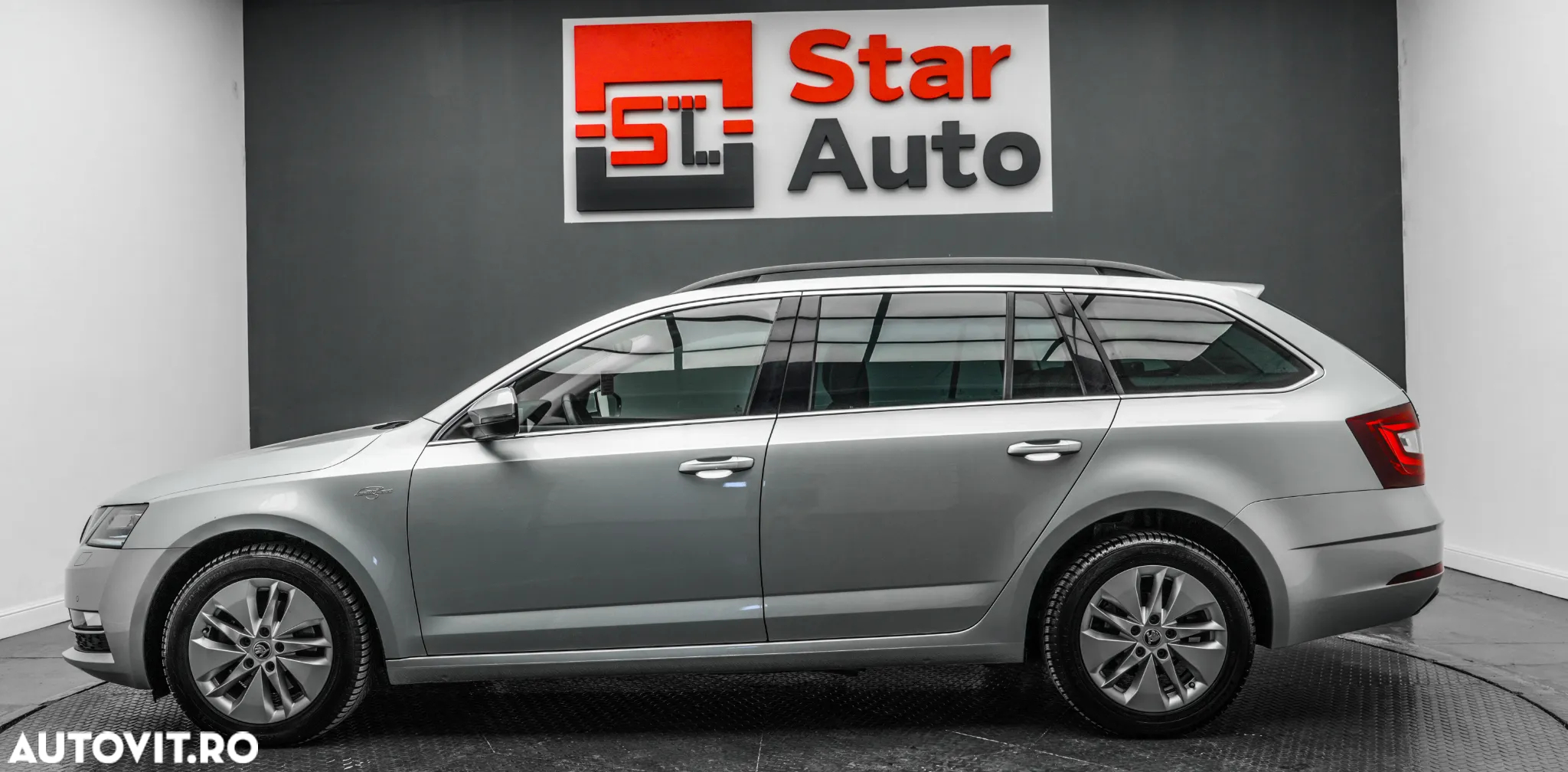 Skoda Octavia 2.0 TDI DSG Laurin&Klement - 9