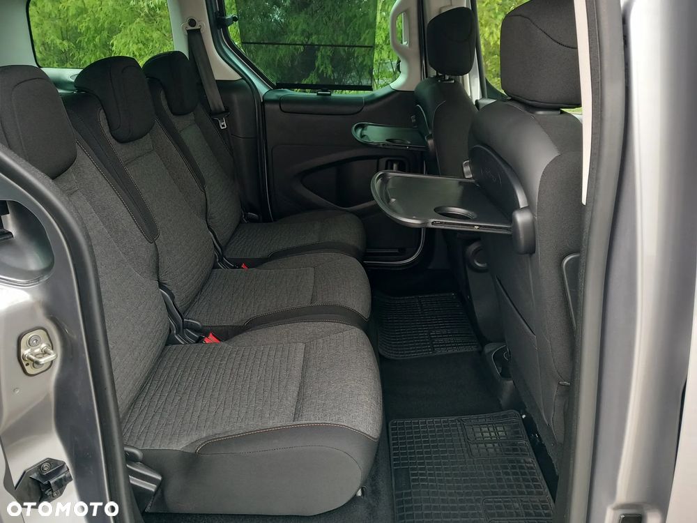 Citroën Berlingo Multispace PureTech 110 SHINE - 11