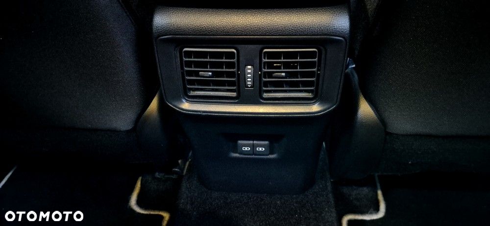 Toyota RAV4 2.5 Hybrid Black Edition by JBL 4x2 - 31