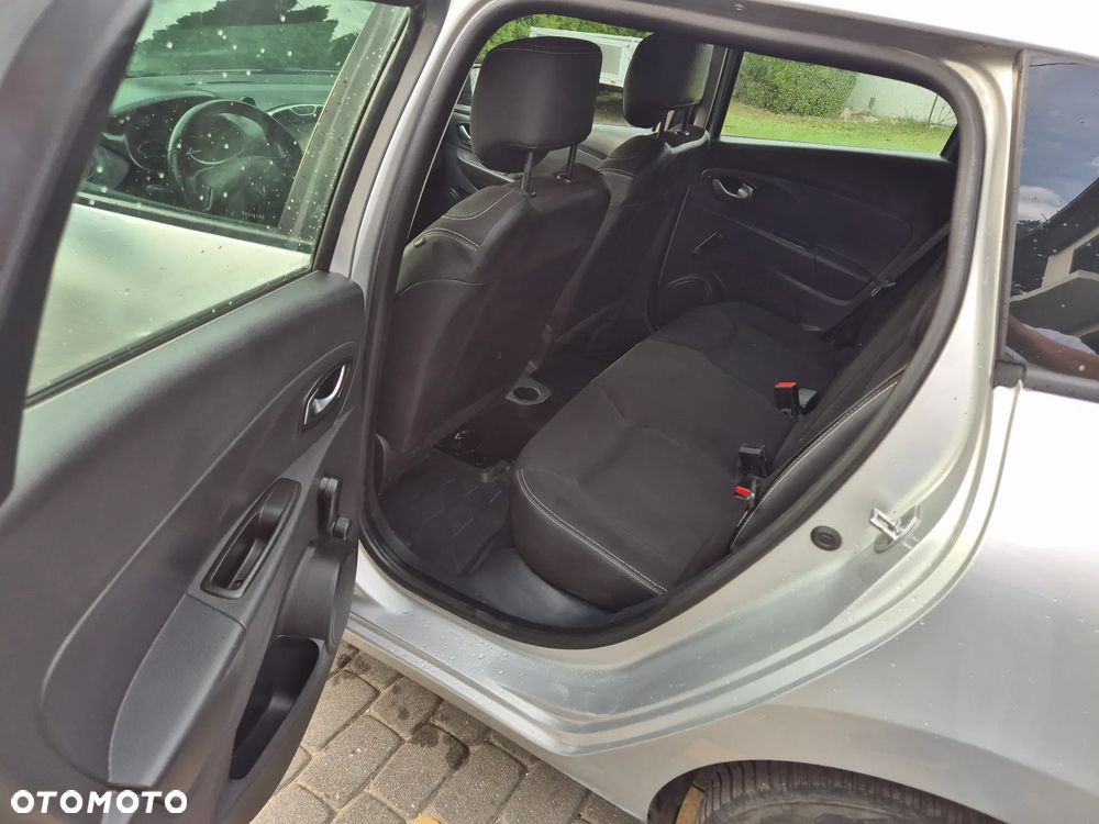 Renault Clio Energy dCi 90 Start & Stop Experience - 10