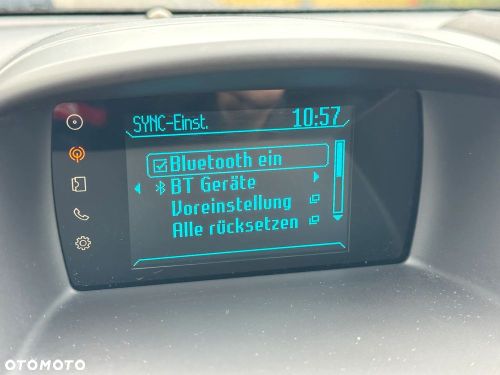 Ford Fiesta 1.0 EcoBoost Titanium - 36