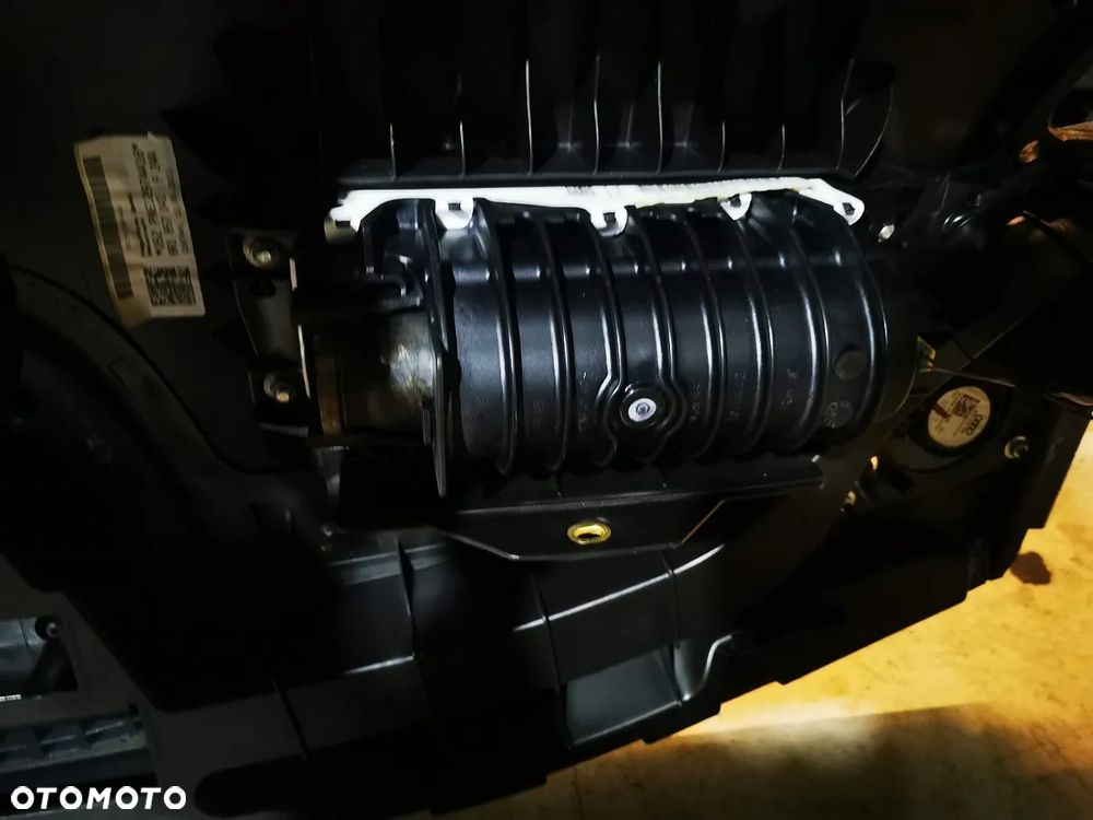 DESKA ROZDZIELCZA konsola kokpit pulpit poduszki airbag pasy KOMPLET ORYGINALNY AUDI Q5 - 7