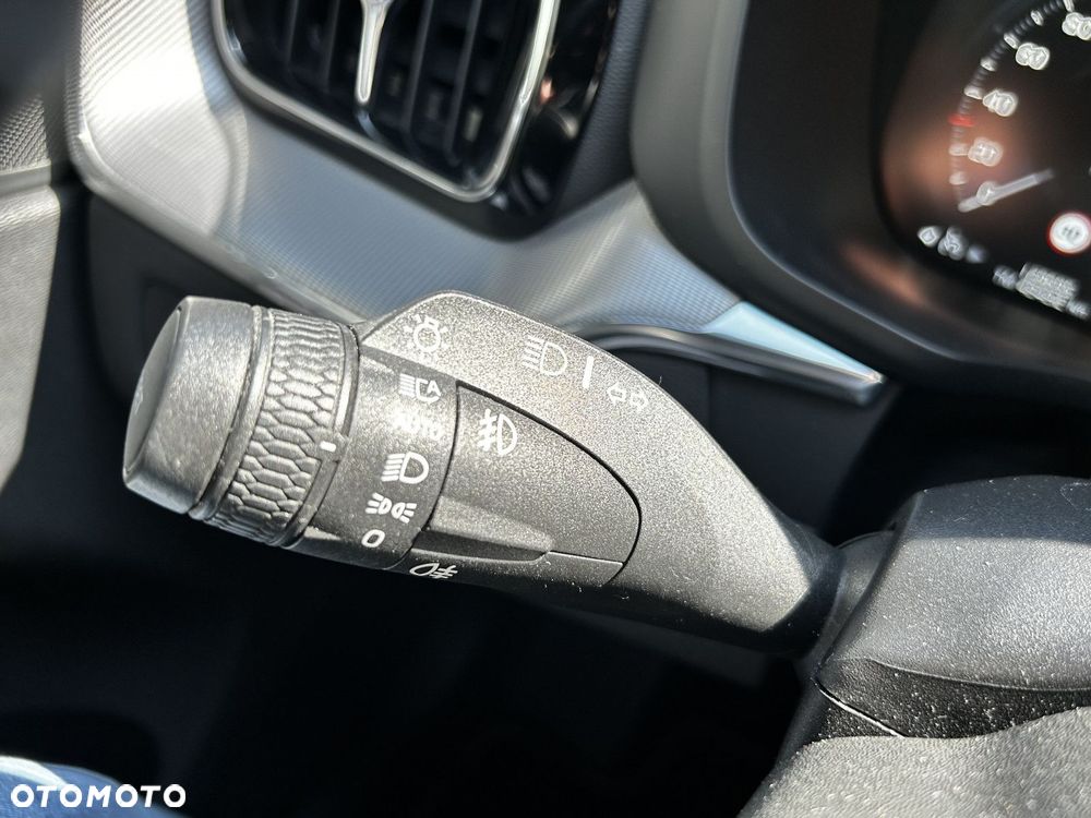 Volvo XC 60 - 22