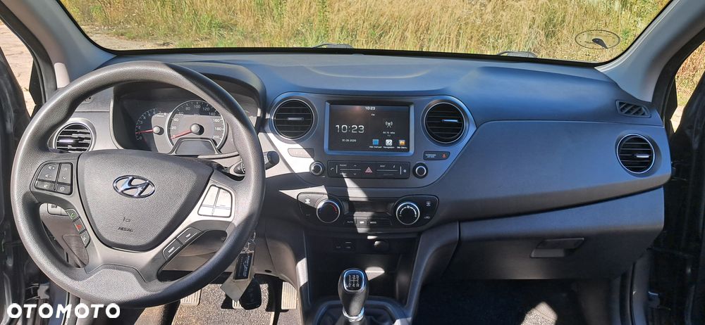 Hyundai i10 1.0 Premium - 10