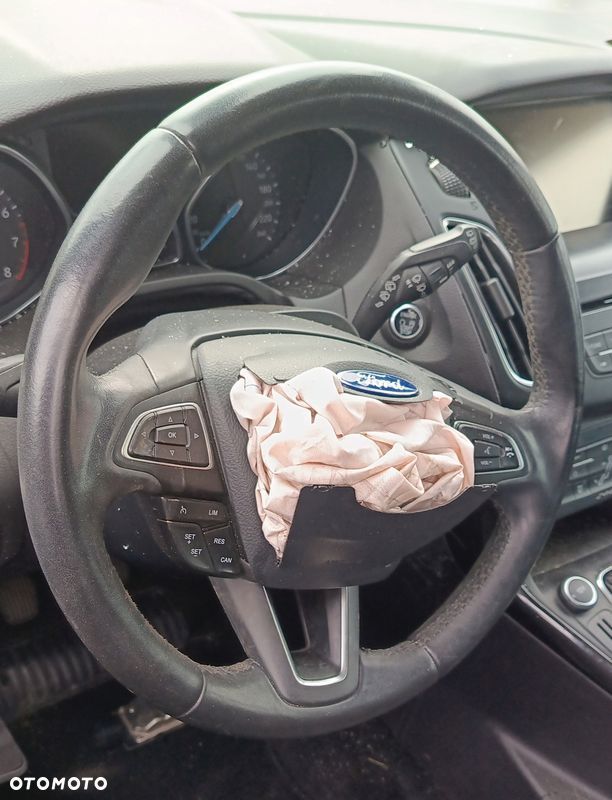 FORD FOCUS MK3 LIFT KIEROWNICA TEMPOMAT 2015 - 1