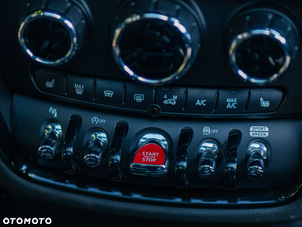 MINI Clubman - 8