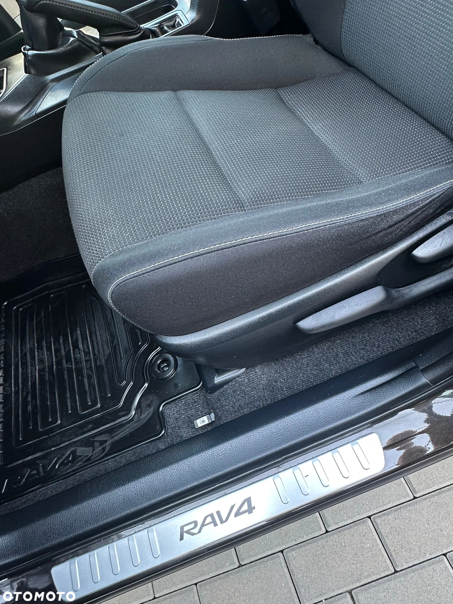 Toyota RAV4 2.0 4x4 Start&Stop Executive - 35