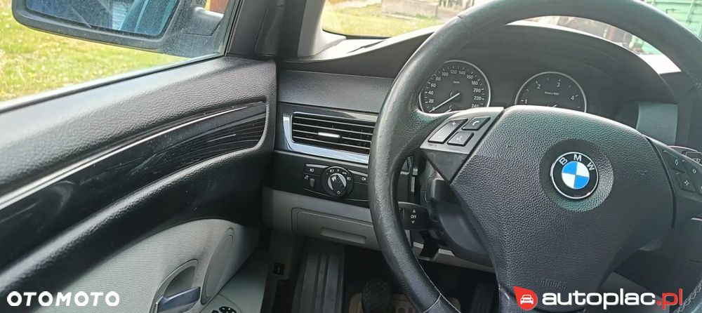 BMW Seria 5 520d Edition Exclusive - 6