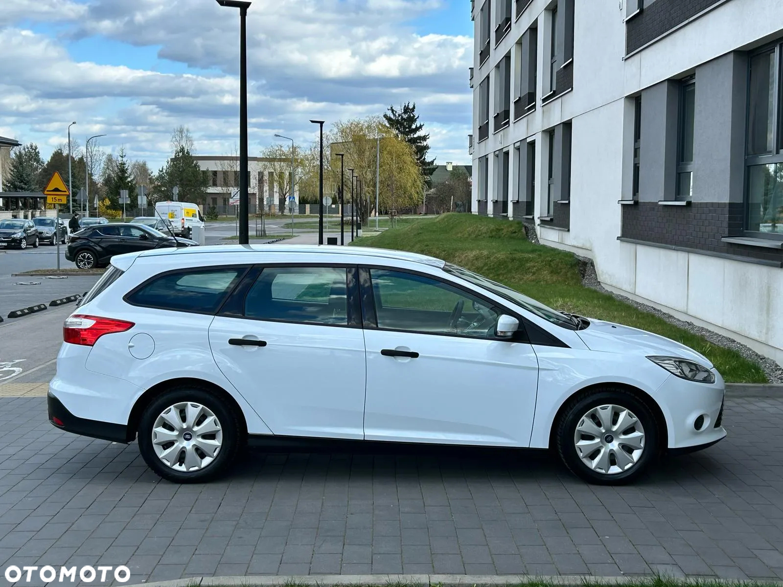 Ford Focus - 8