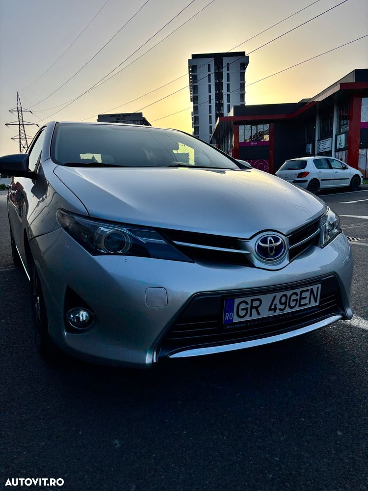 Toyota Auris - 2