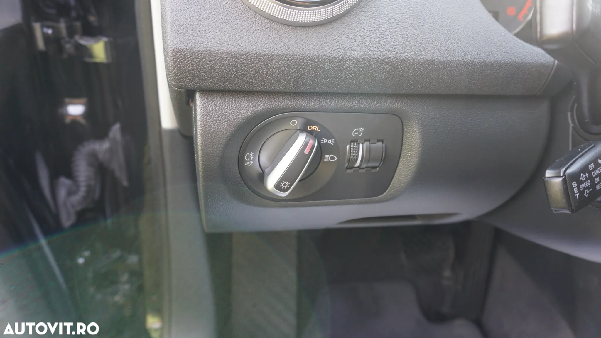 Audi A3 1.6 TDI Sportback DPF S tronic Attraction - 17