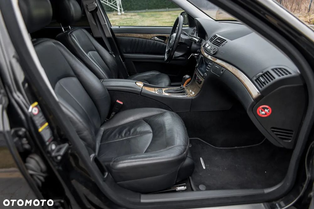 Mercedes-Benz Klasa E 350 4-Matic Avantgarde - 19