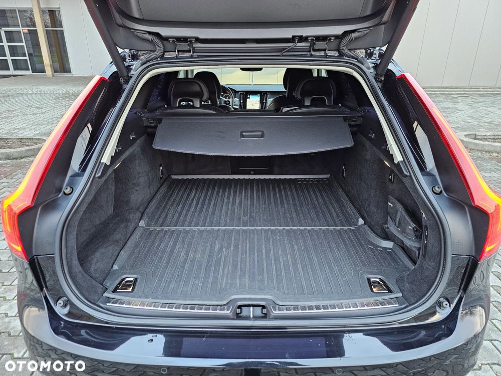 Volvo V90 D4 AWD Geartronic Momentum - 38