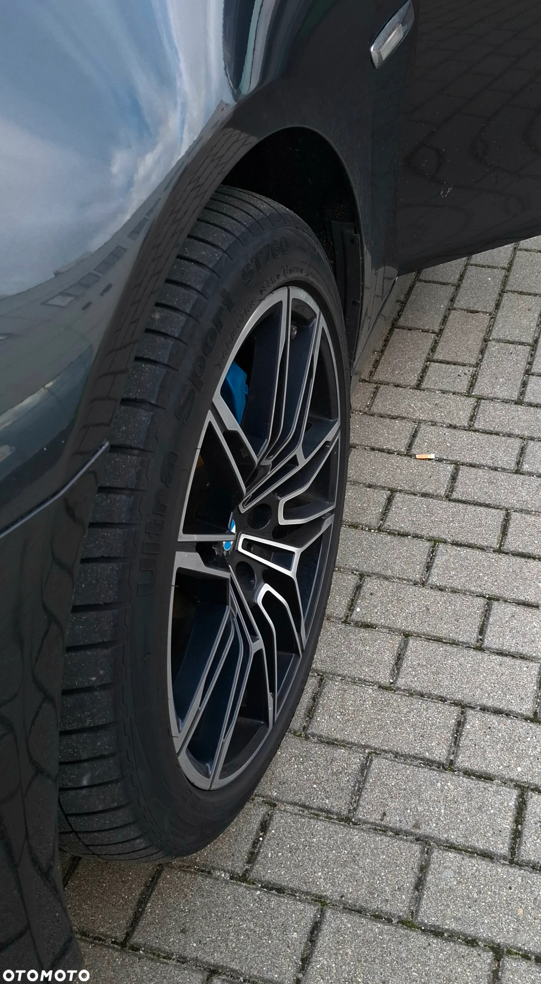 BMW Seria 5 525d - 33