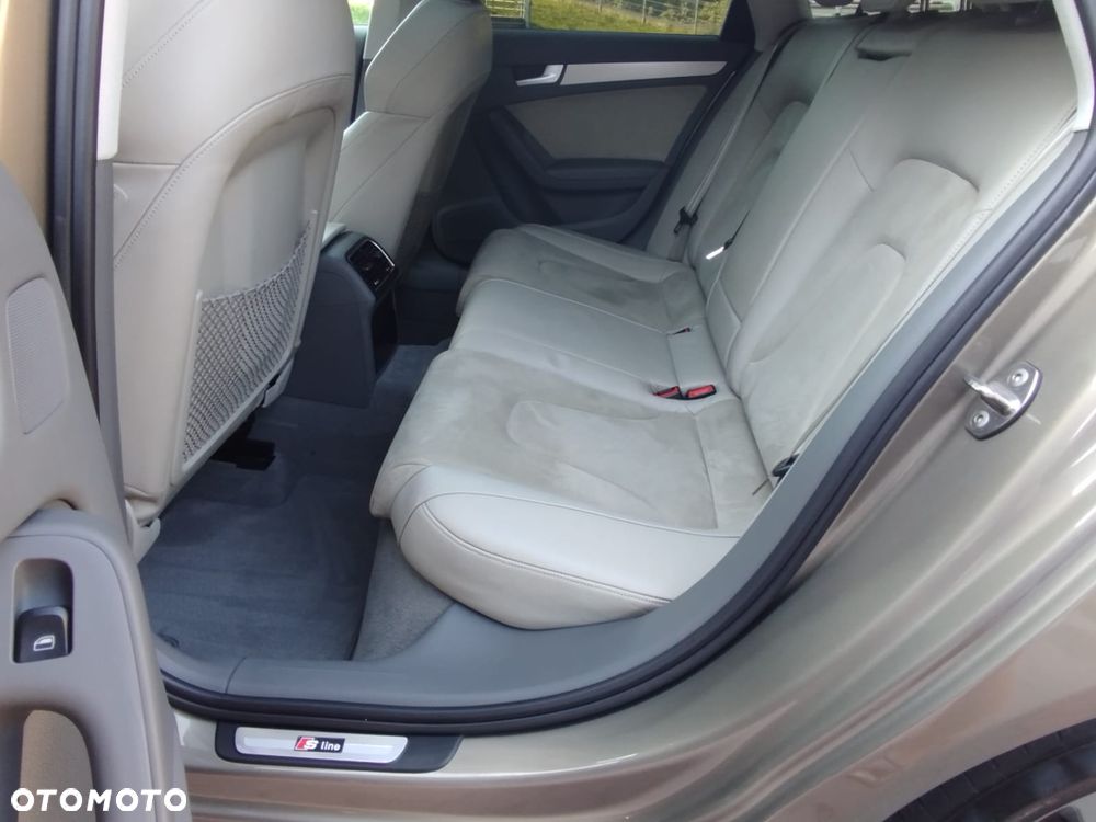 Audi A4 Avant 2.0 TDI DPF multitronic S line Sportpaket - 10