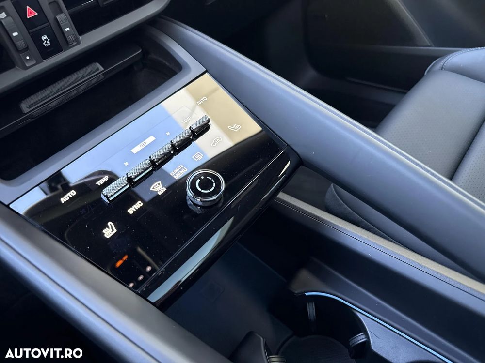 Porsche Macan 4 100 kWh - 13
