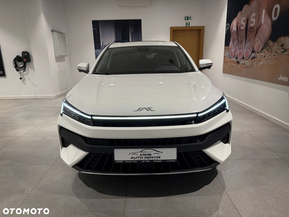 JAC J7 - 4