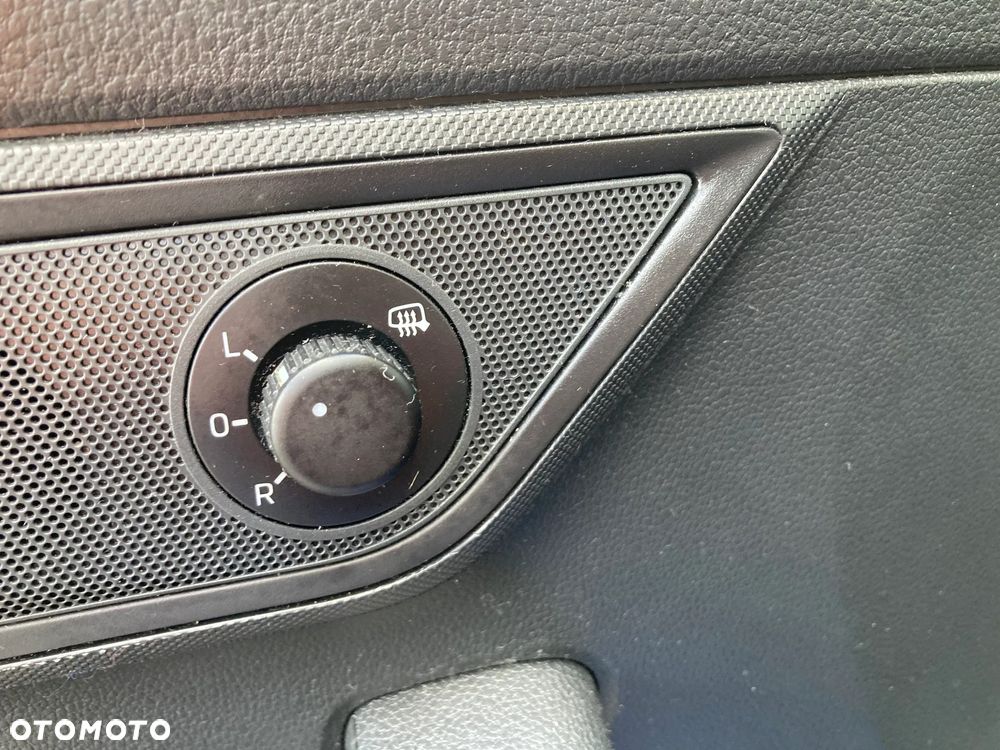 Skoda Fabia 1.0 TSI Ambition - 11