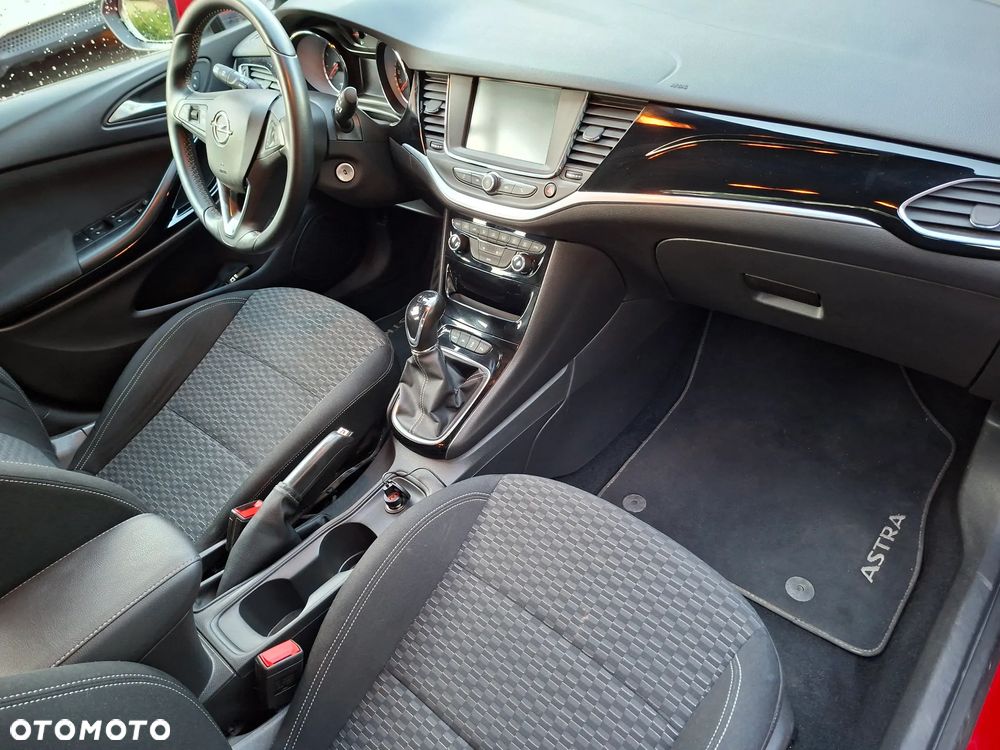 Opel Astra 1.4 T Dynamic - 7