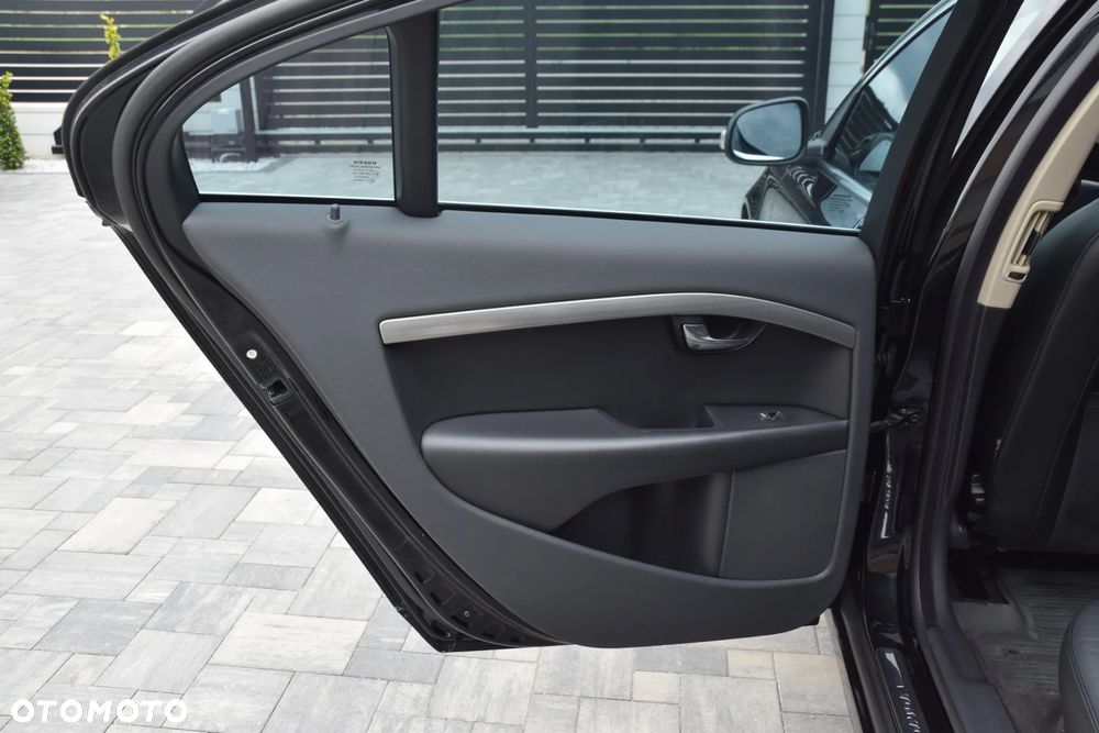 Volvo S80 2.5T Momentum - 19