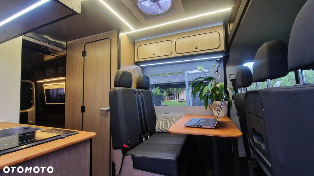 Volkswagen Crafter Kamper Campervan - 9