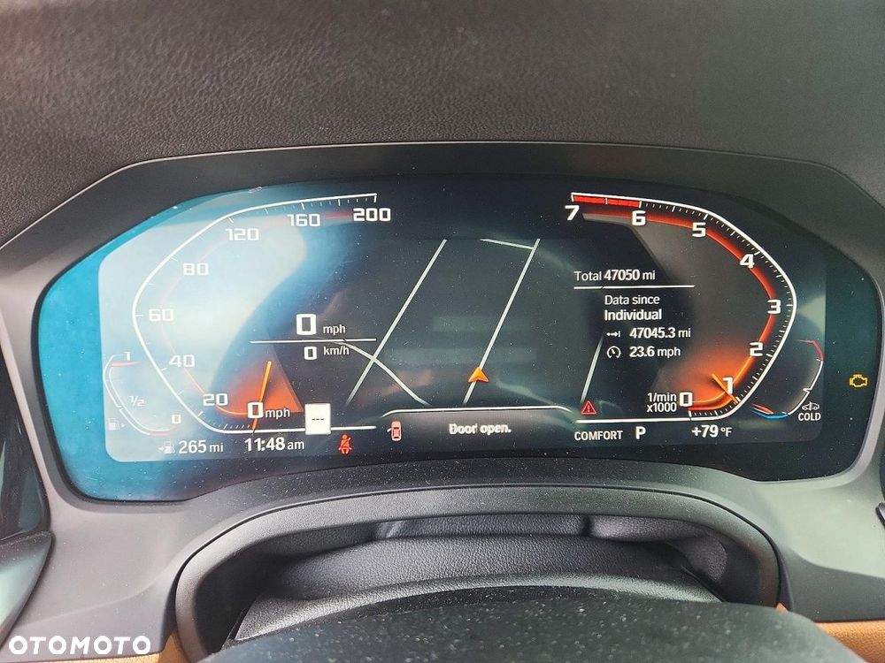 BMW Seria 3 330i xDrive M Sport - 10