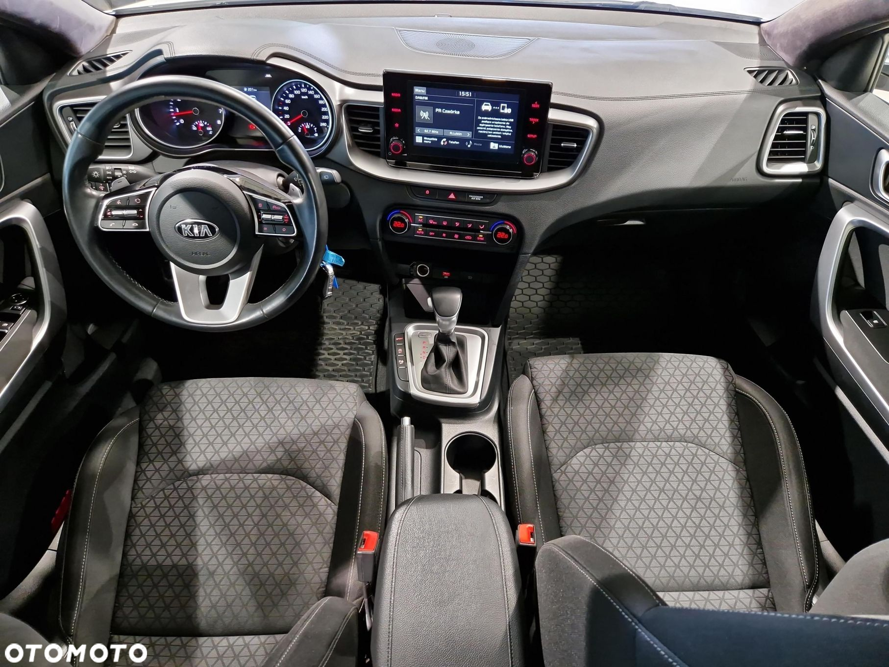 Kia Ceed 1.5 T-GDI L DCT - 12