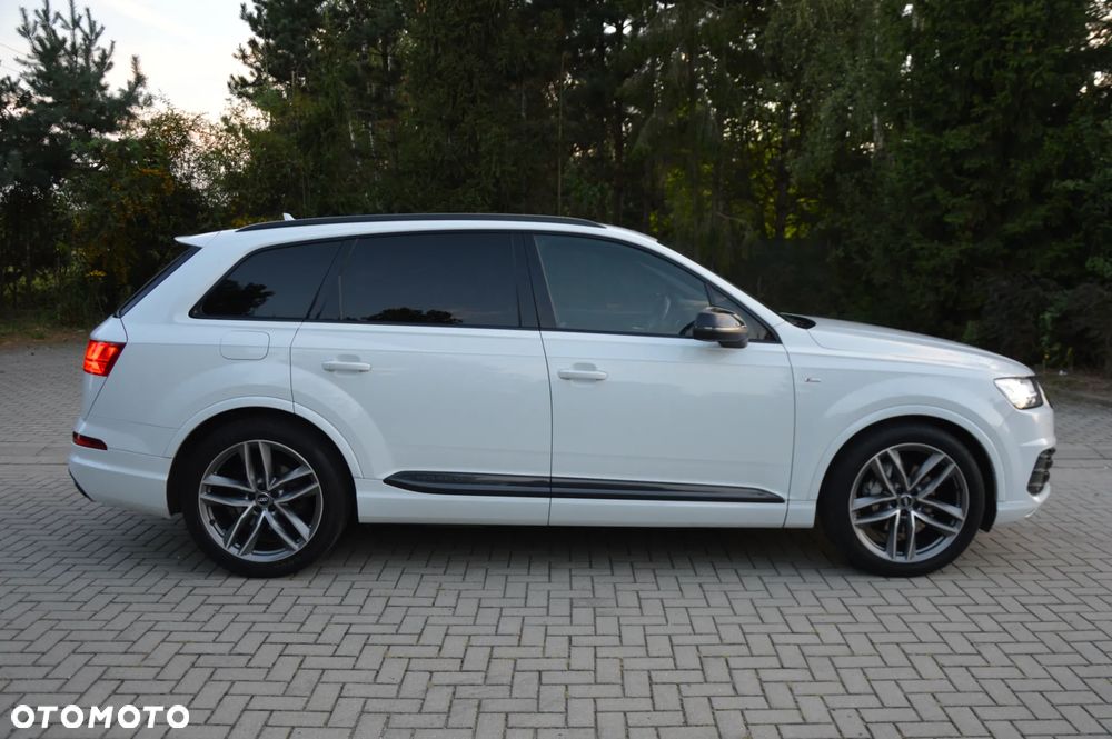 Audi Q7 - 6