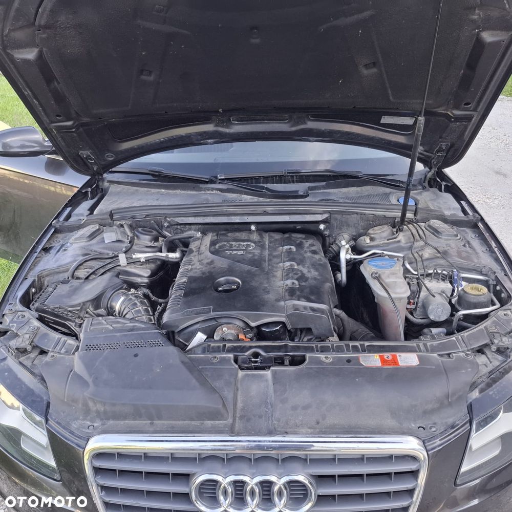 Audi A4 Avant - 4