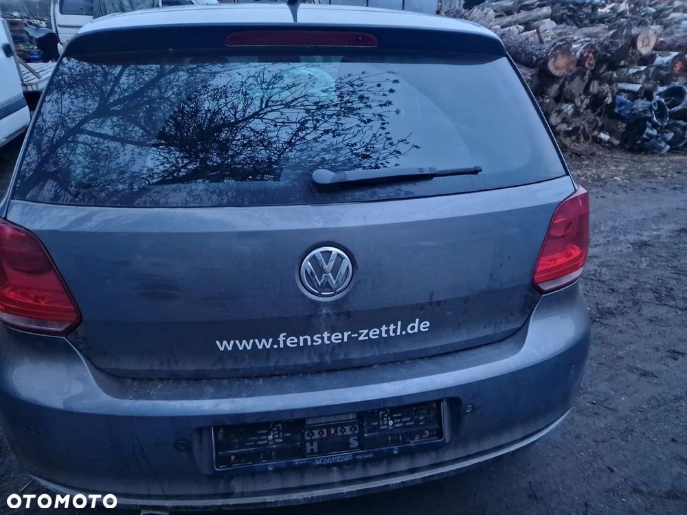 Klapa  tył  vw  polo  6R  6C  w  kolorze  LD7R - 1