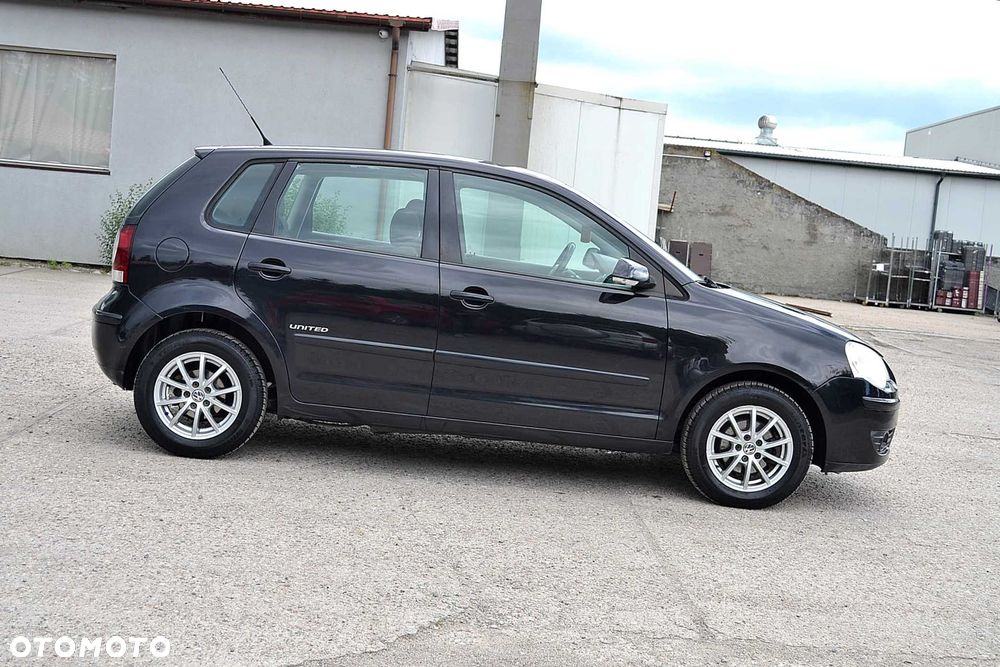 Volkswagen Polo - 4