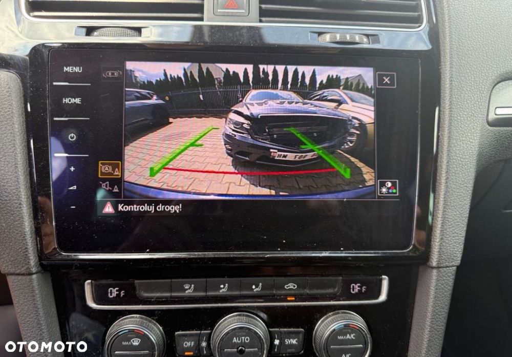 Volkswagen Golf - 14